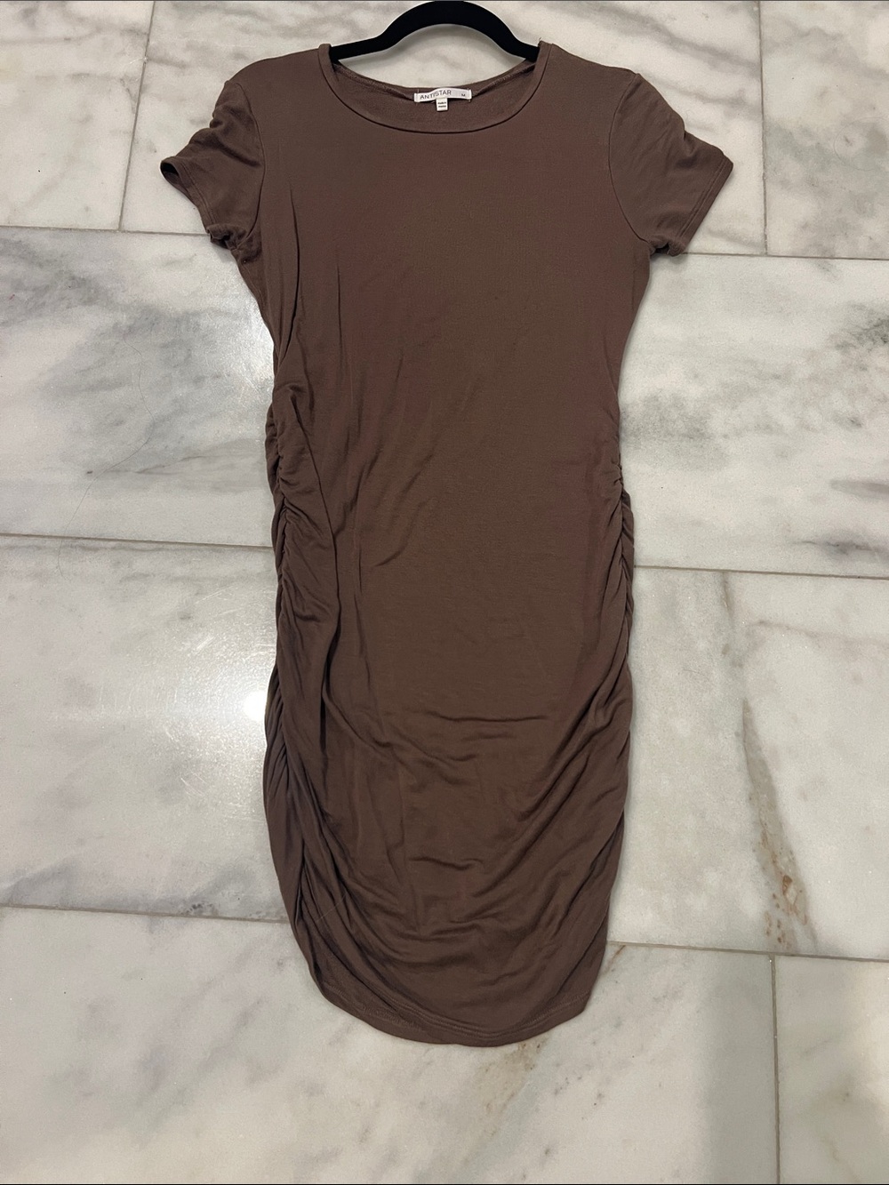 Ruched Side Short Sleeve Midi Dress in Brown